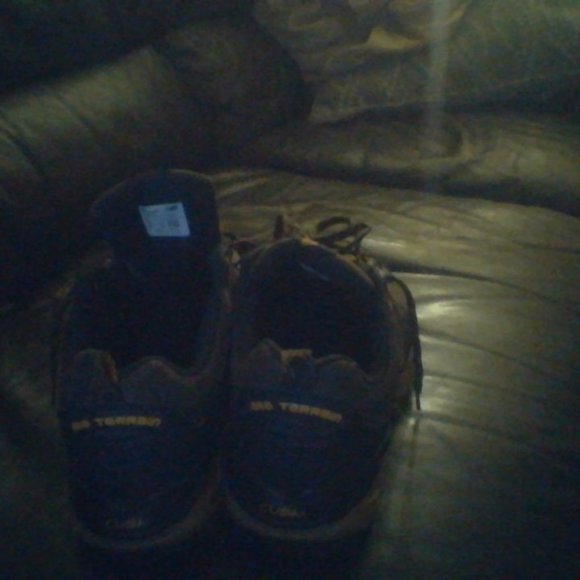 new balance - Picture 4 of 4